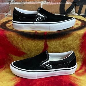 VANS-men’s Black/White Canvas Slip-On Skate Shoes